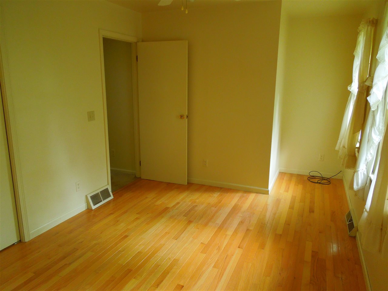 6735 East Allgaier Road Traverse City, MI 49684 - Photo 8 of 15 1822058-8.JPG