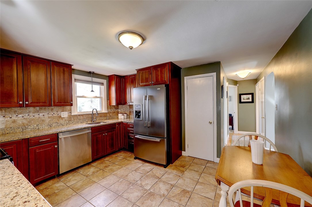 30 Linwood Road Cumberland, RI 02864 - Photo 13 of 40
