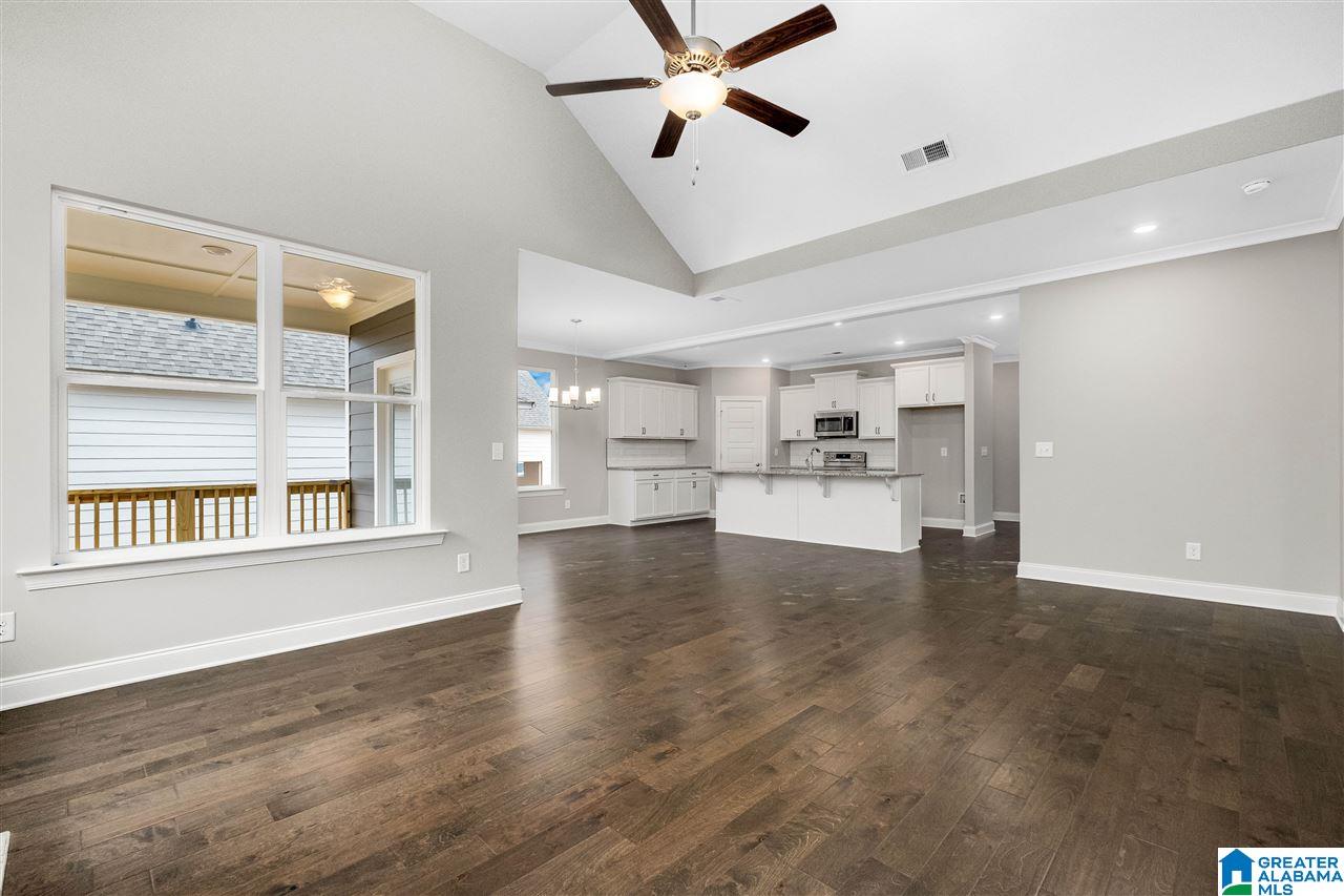1085 Camellia Ridge Drive Pelham, AL 35124 - Photo 11 of 48