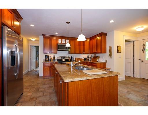 31 Overlook Road Wayland, MA 01778 - Photo 8 of 30