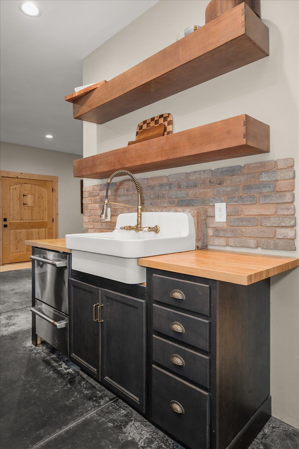 10201 West Jensen Road Cheney, WA 99004 - Photo 41 of 50