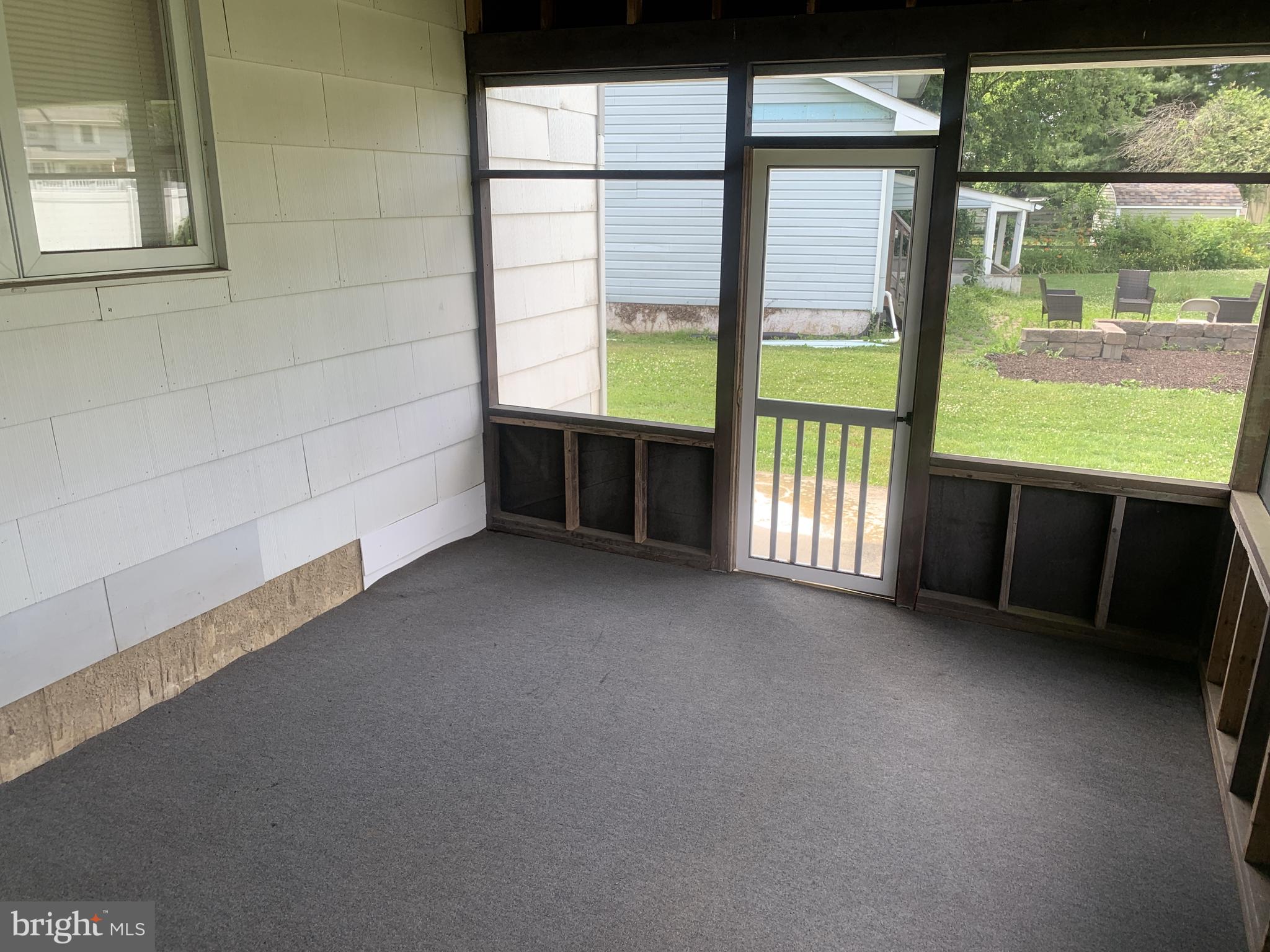 517 Garrick Road Hockessin, DE 19707 - Photo 26 of 45 Screened porch off of addition