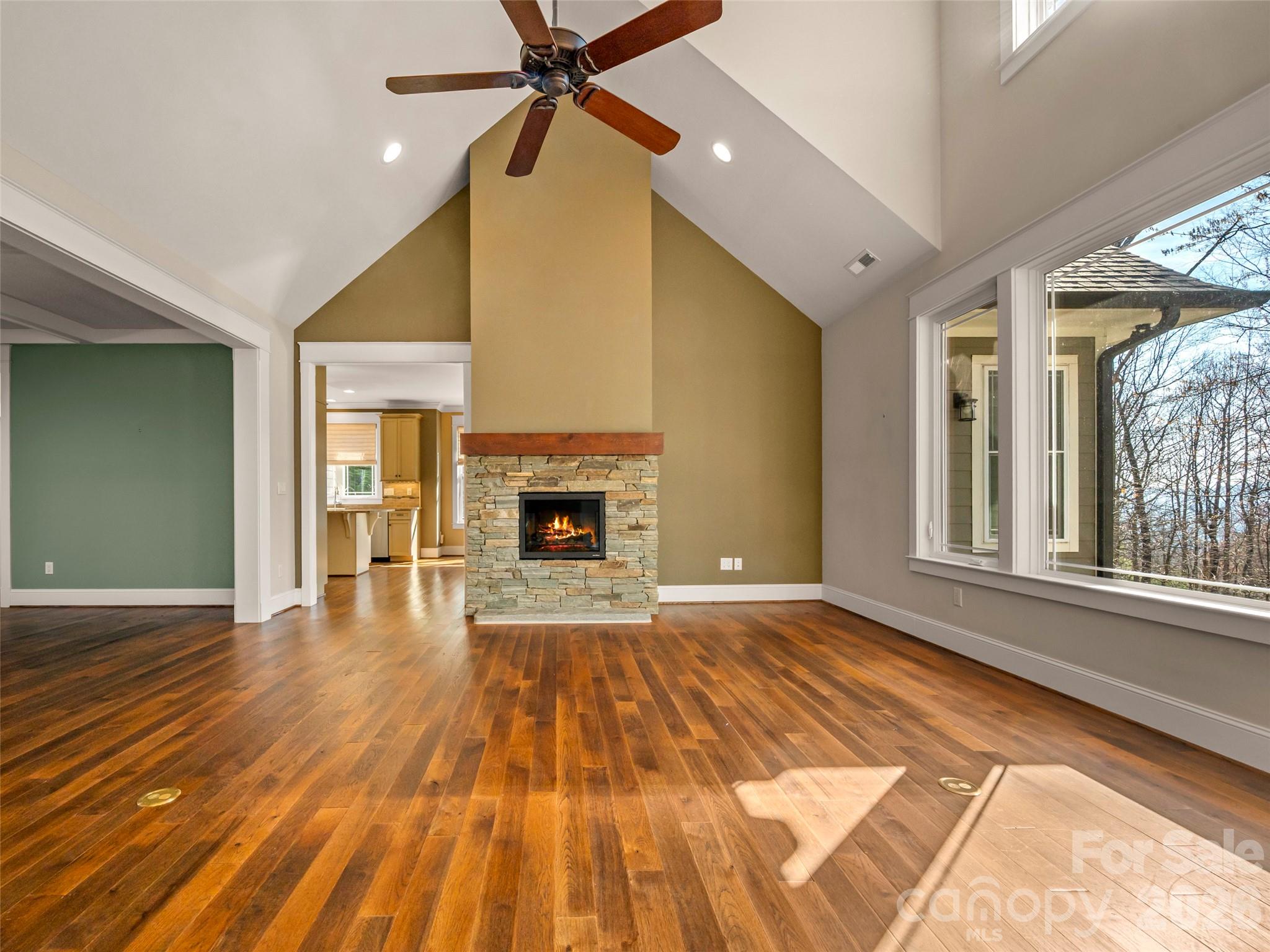 439 Monarch Road Hendersonville, NC 28739 - Photo 10 of 48 Gallery Image 10