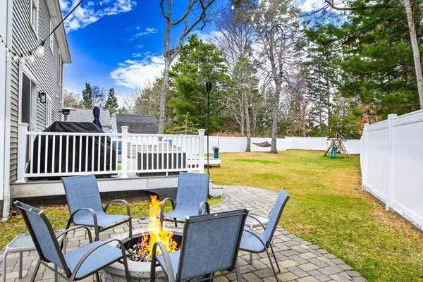 $1,175,000 | 92 Rainbow Avenue, East Falmouth, MA 02536