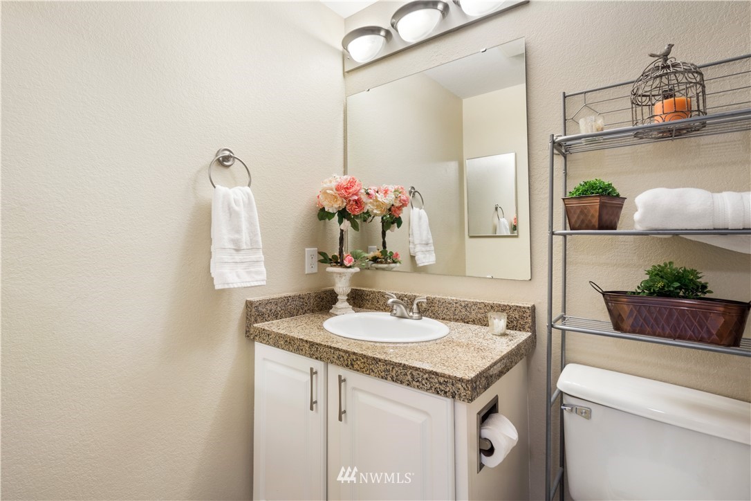 412 Center Road, Unit B8 Everett, WA 98204 - Photo 13 of 18