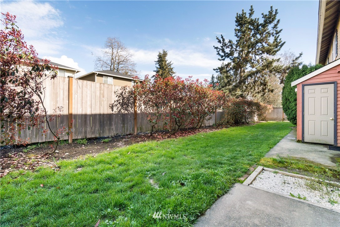 412 Center Road, Unit B8 Everett, WA 98204 - Photo 16 of 18