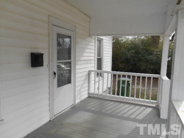 904 Ransdell Road Fuquay-Varina, NC 27526 - Photo 1 of 16 Gallery Image 1
