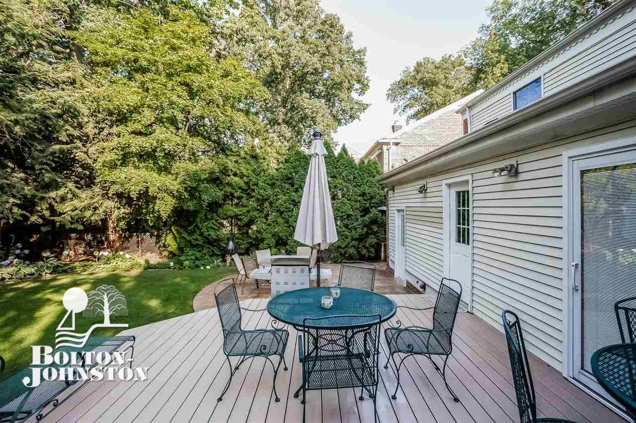 277 Touraine Road Grosse Pointe, MI 48236 - Photo 39 of 48 31383075-38.JPG