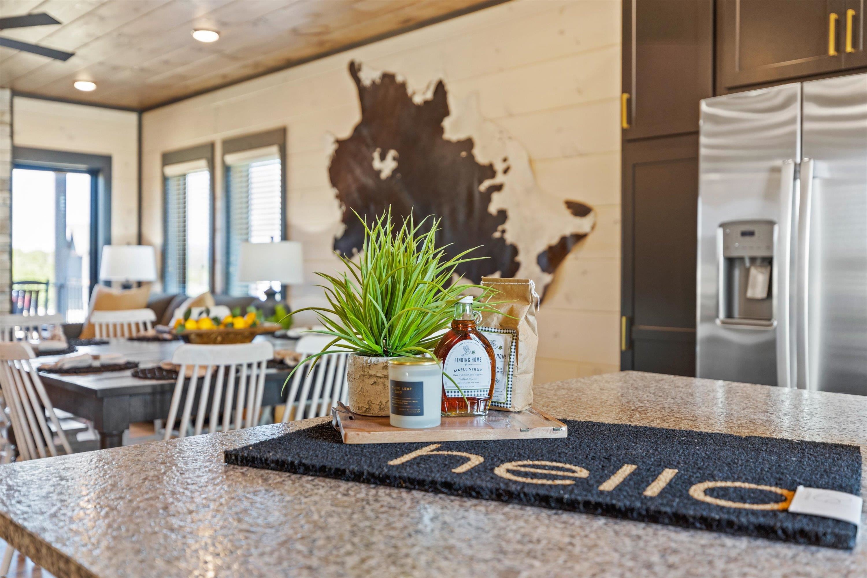 327 Rambling Crk Way, Unit LOT 54R Sevierville, TN 37863 - Photo 7 of 40 a living room with furniture