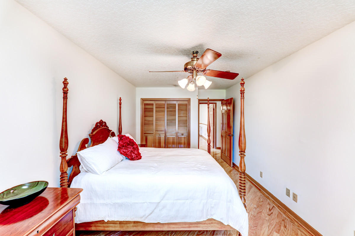 1070 Northwest 8th Street Boca Raton, FL 33486 - Photo 25 of 36 25