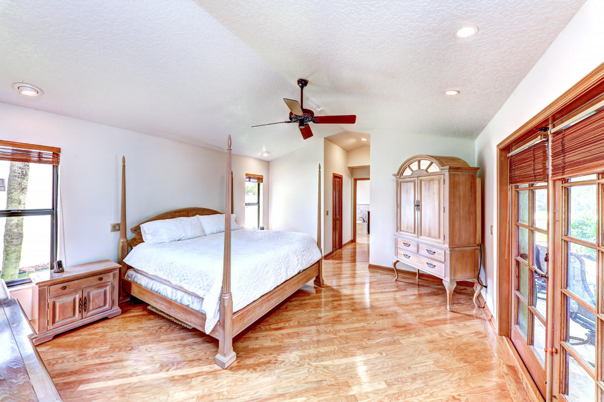 1070 Northwest 8th Street Boca Raton, FL 33486 - Photo 27 of 36 27
