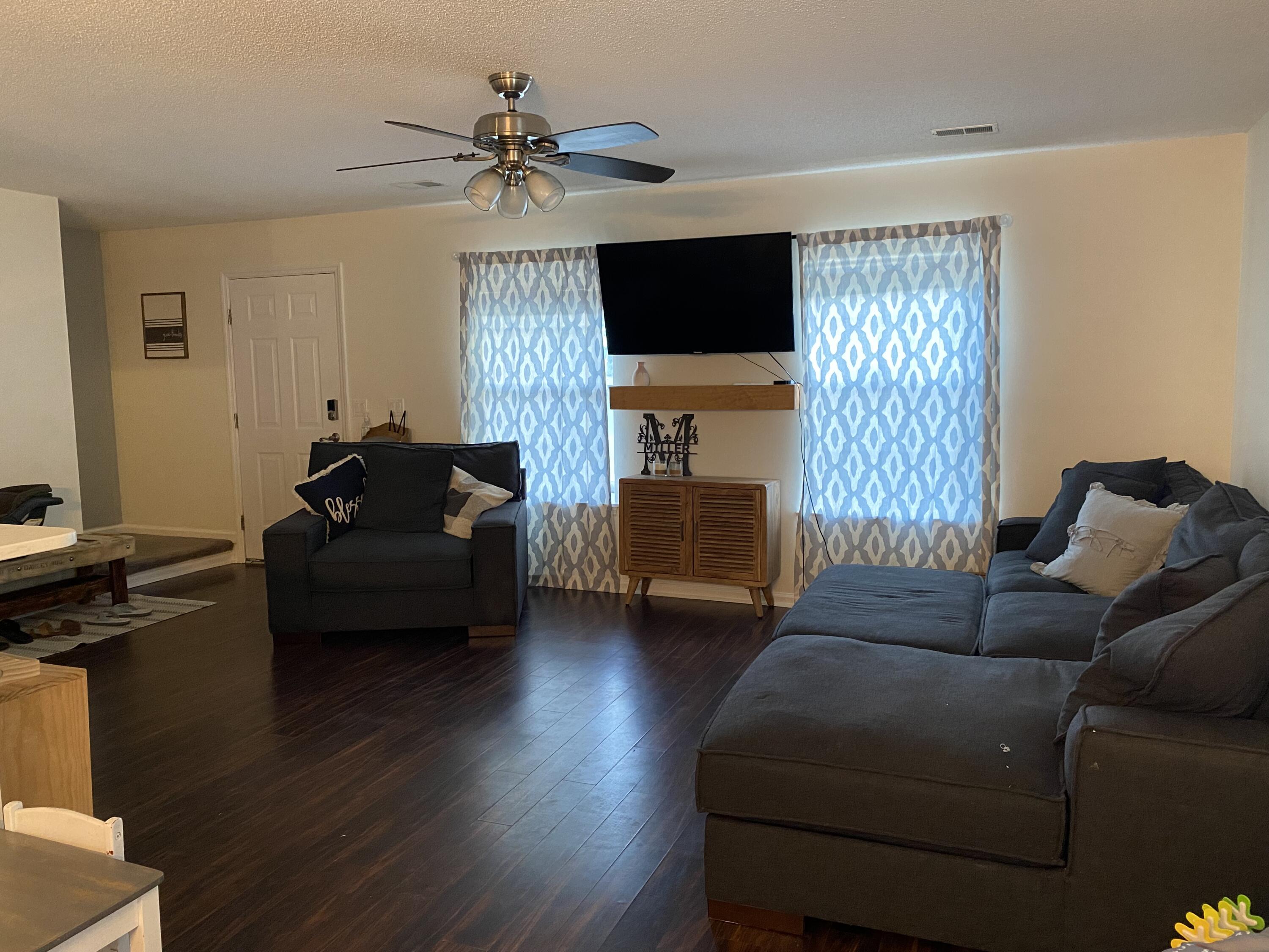 252 2 Pond Loop Ladson, SC 29456 - Photo 2 of 16 IMG-4826