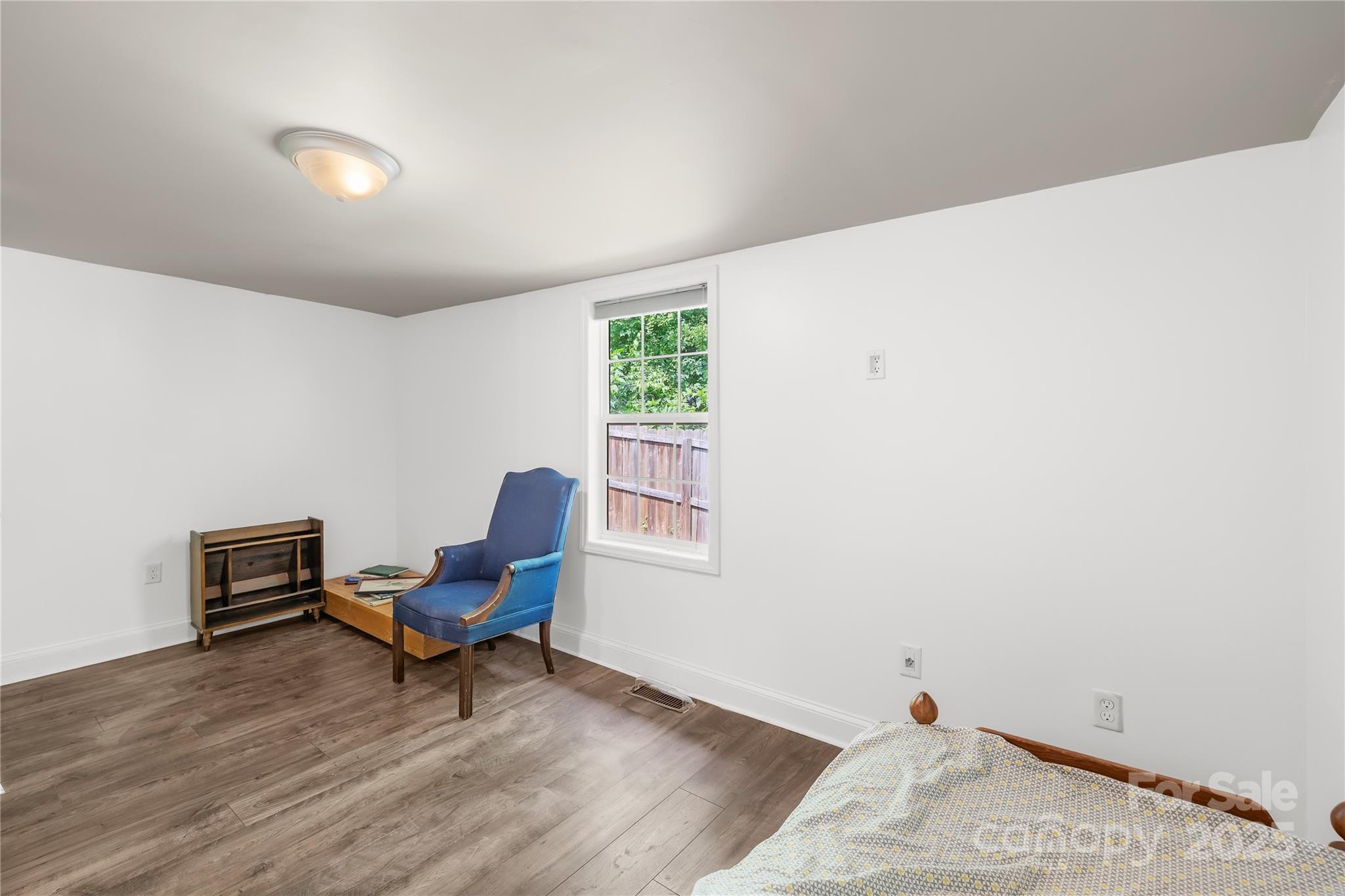 485 Lincoln Street Cramerton, NC 28032 - Photo 9 of 16 a living room with furniture and a window