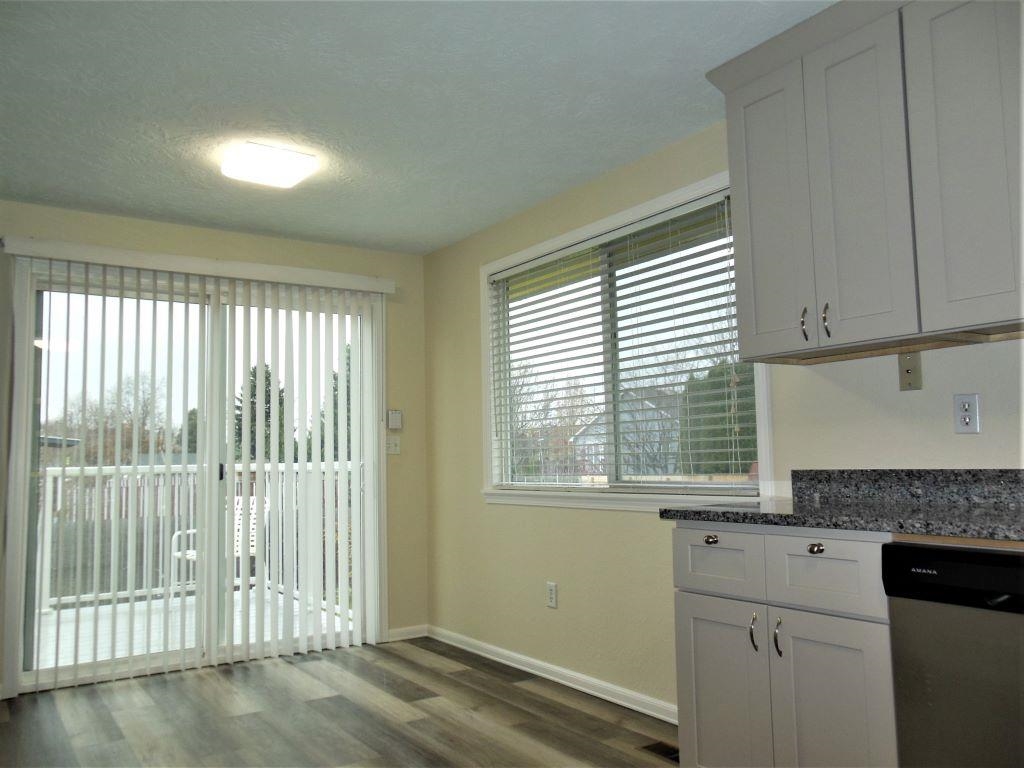 1018 South Century Road Spokane Valley, WA 99037 - Photo 3 of 23 Gallery Image 3