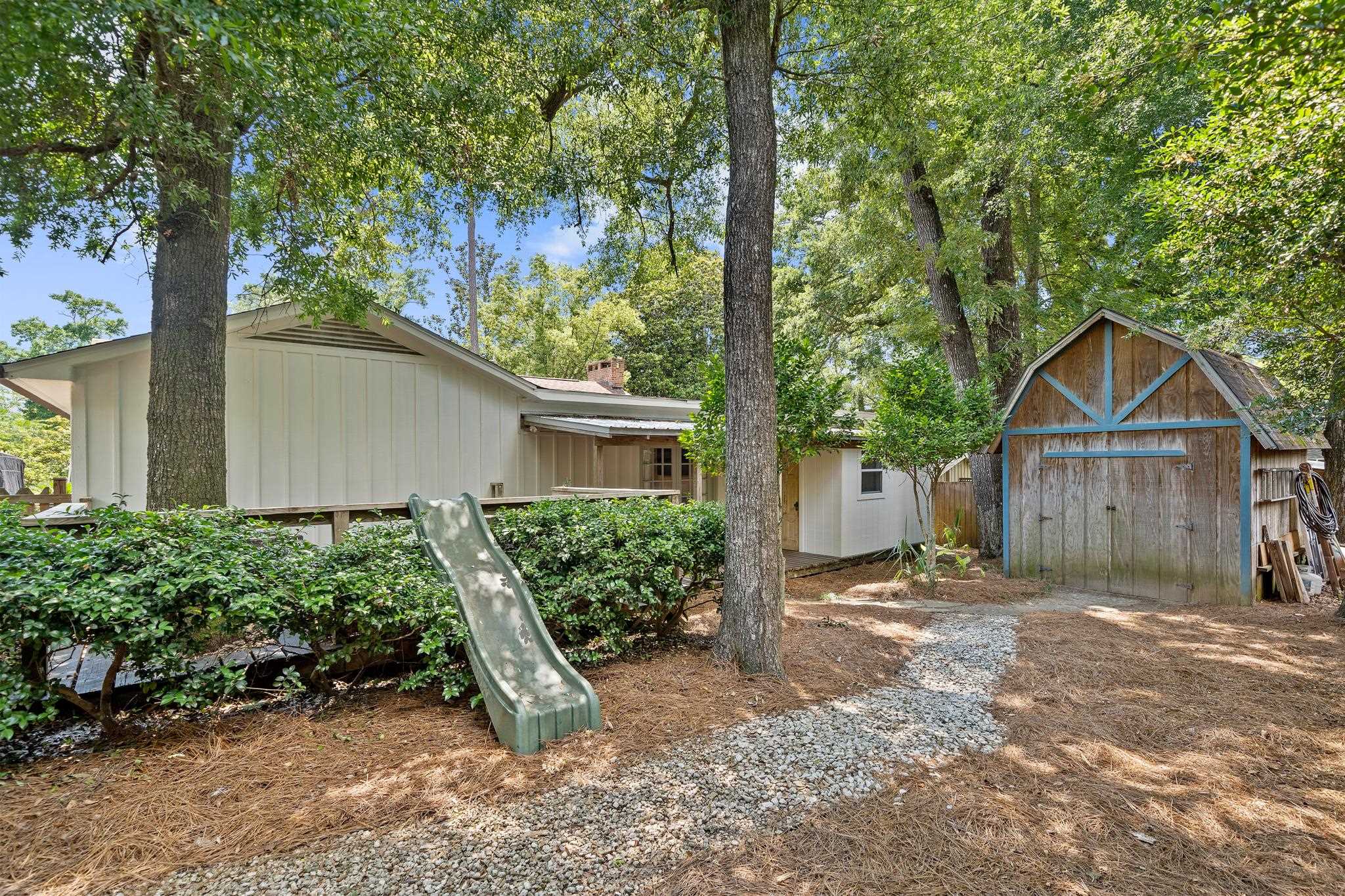 57 Nichols Avenue Fairhope, AL 36532 - Photo 35 of 37