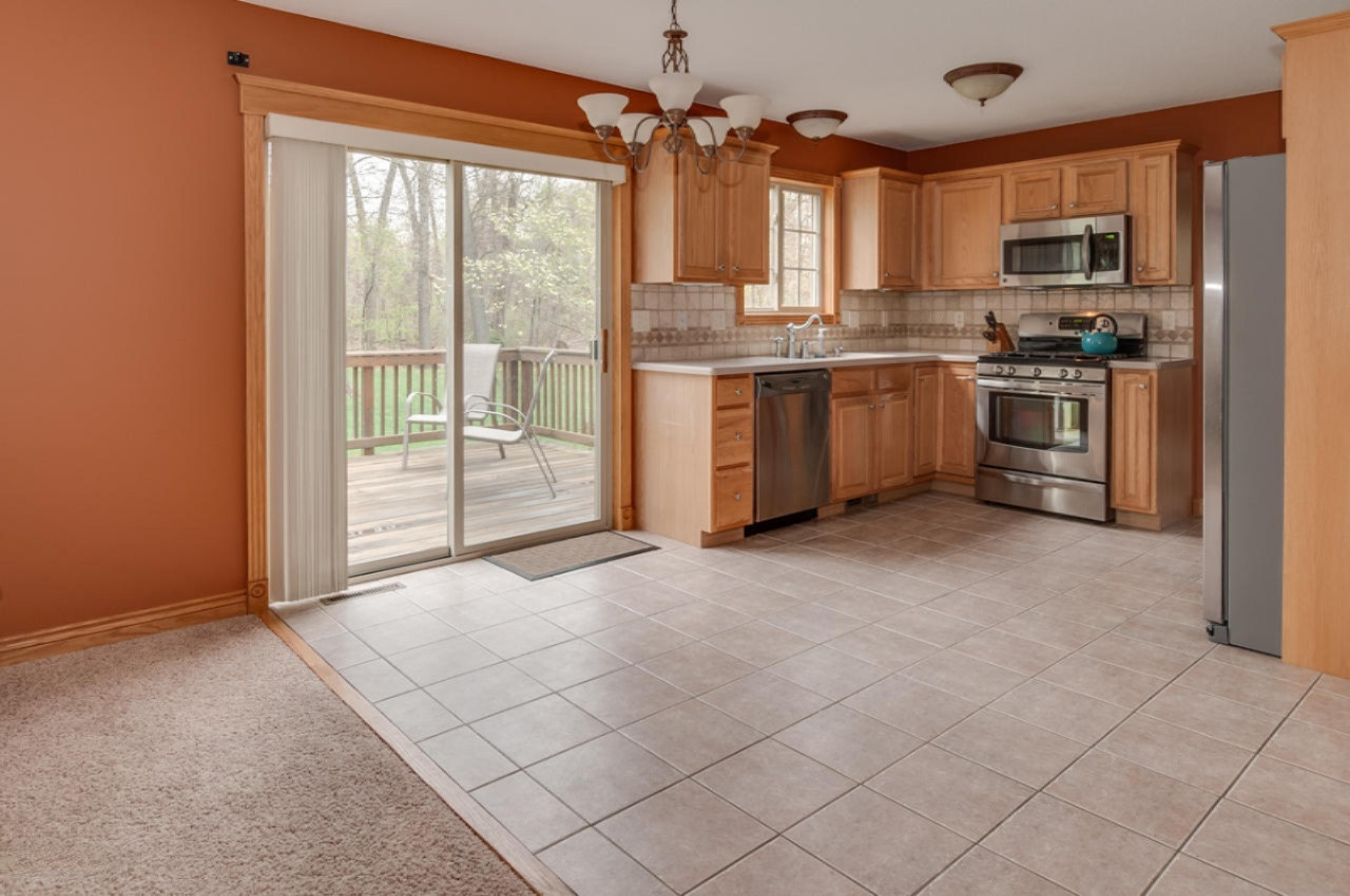3447 Hathaway Road Kalamazoo, MI 49009 - Photo 9 of 25 Hathaway-6