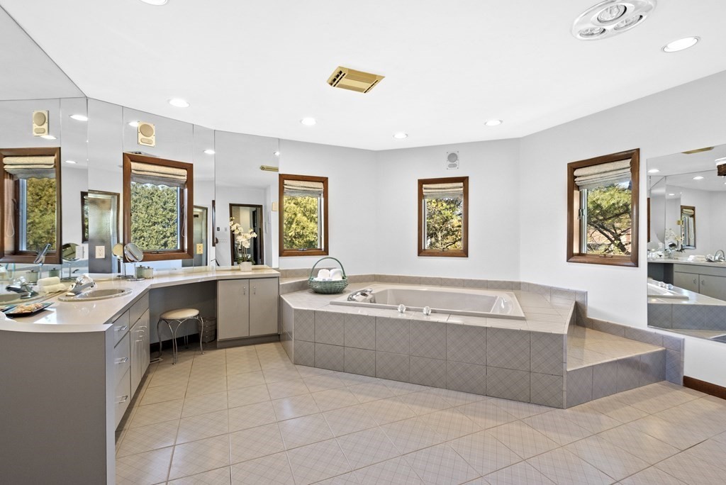 23 Richard Road Marblehead, MA 01945 - Photo 30 of 42