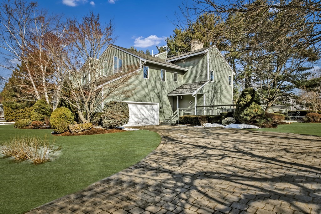 23 Richard Road Marblehead, MA 01945 - Photo 3 of 42