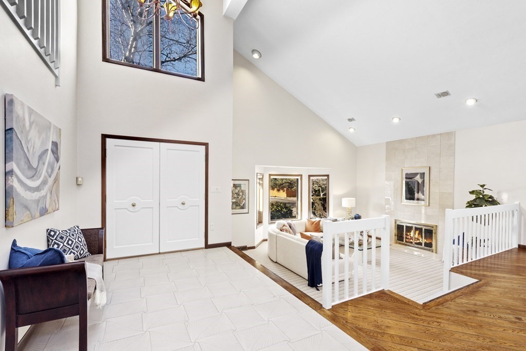 23 Richard Road Marblehead, MA 01945 - Photo 5 of 42