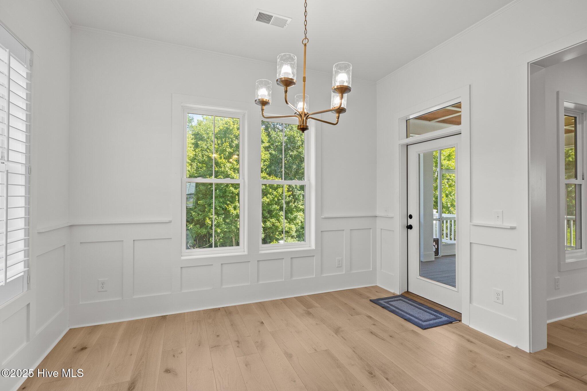 220 Colleton Square Newport, NC 28570 - Photo 7 of 69 25-web-or-mls-1S3A4349