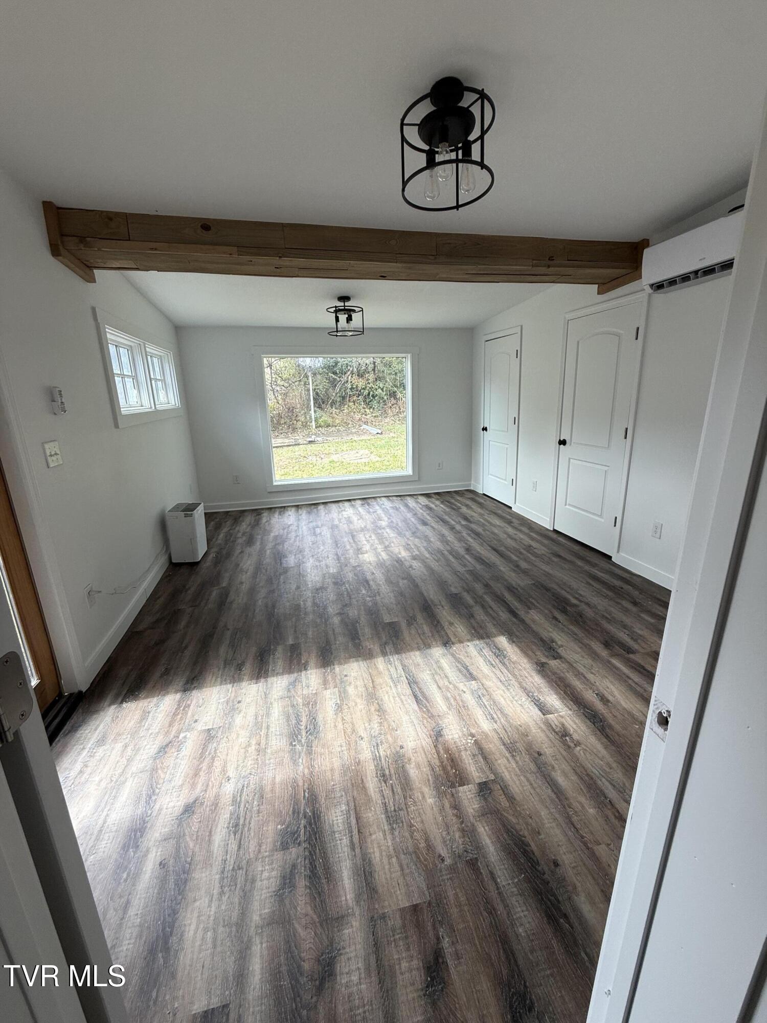 220 Jenkins Hollow Road Elizabethton, TN 37643 - Photo 17 of 24 IMG_0756