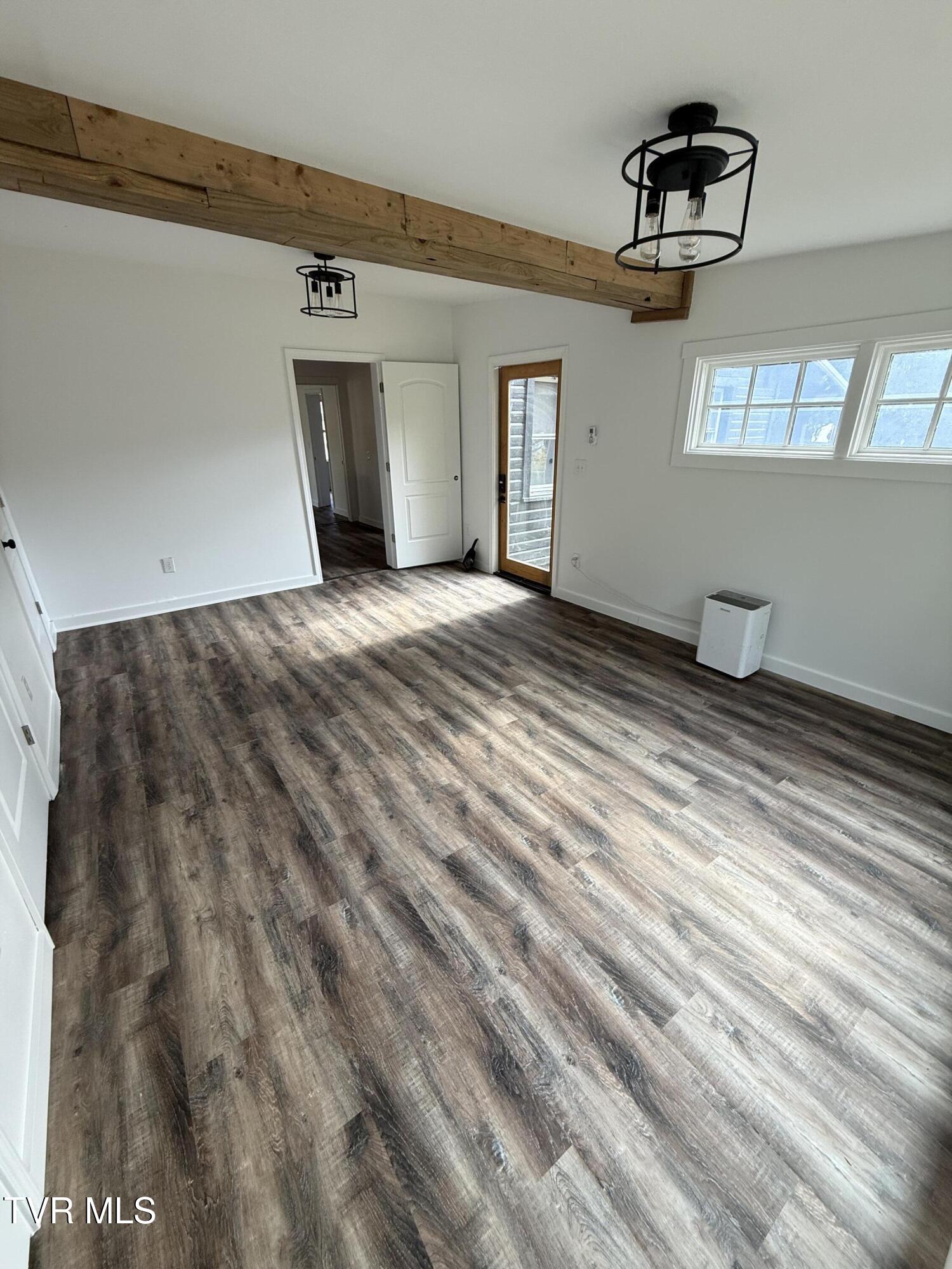 220 Jenkins Hollow Road Elizabethton, TN 37643 - Photo 18 of 24 IMG_0757