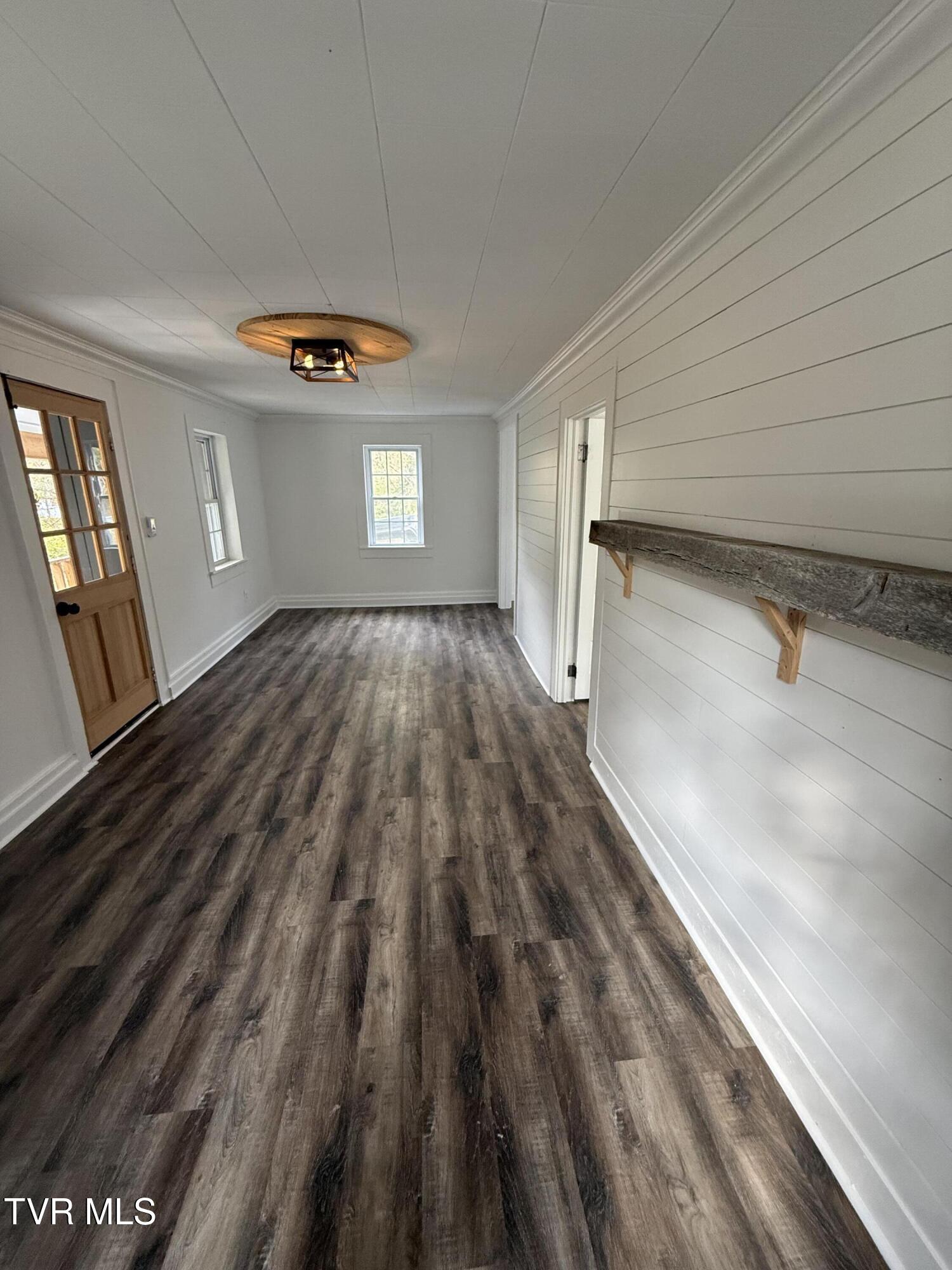 220 Jenkins Hollow Road Elizabethton, TN 37643 - Photo 20 of 24 IMG_0749