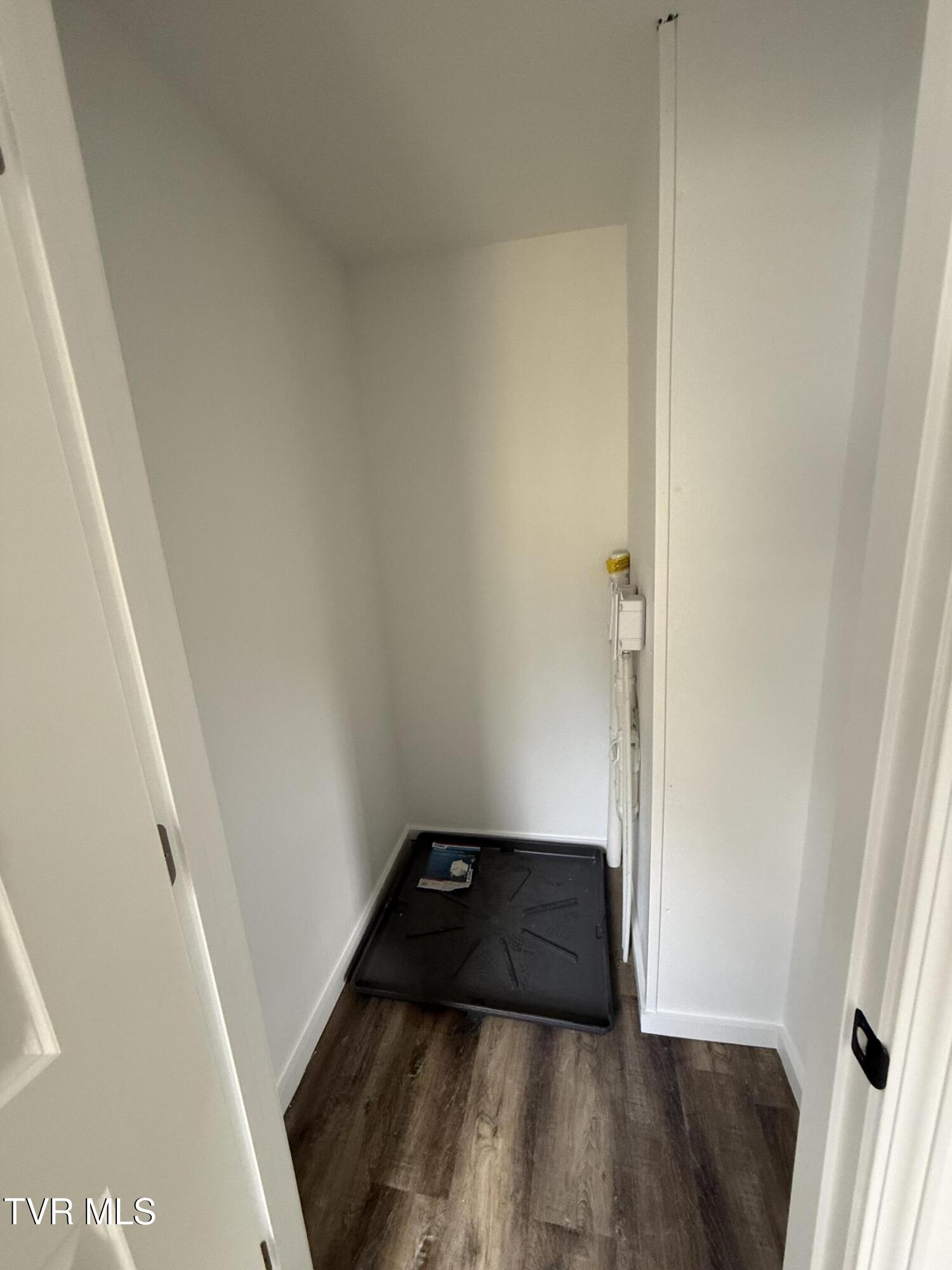 220 Jenkins Hollow Road Elizabethton, TN 37643 - Photo 24 of 24 IMG_0746