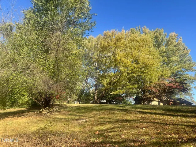 $240,000 | 220 Jenkins Hollow Road, Elizabethton, TN 37643