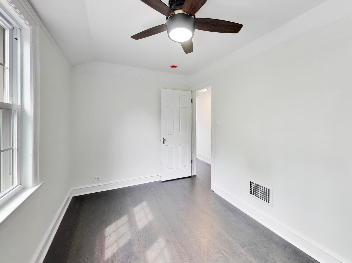 310 South Delphia Avenue Park Ridge, IL 60068 - Photo 29 of 44 Gallery Image 29