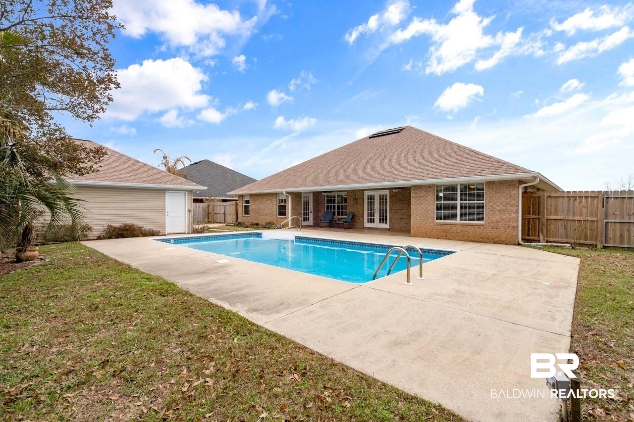 327 Manchester Lane Foley, AL 36535 - Photo 4 of 19