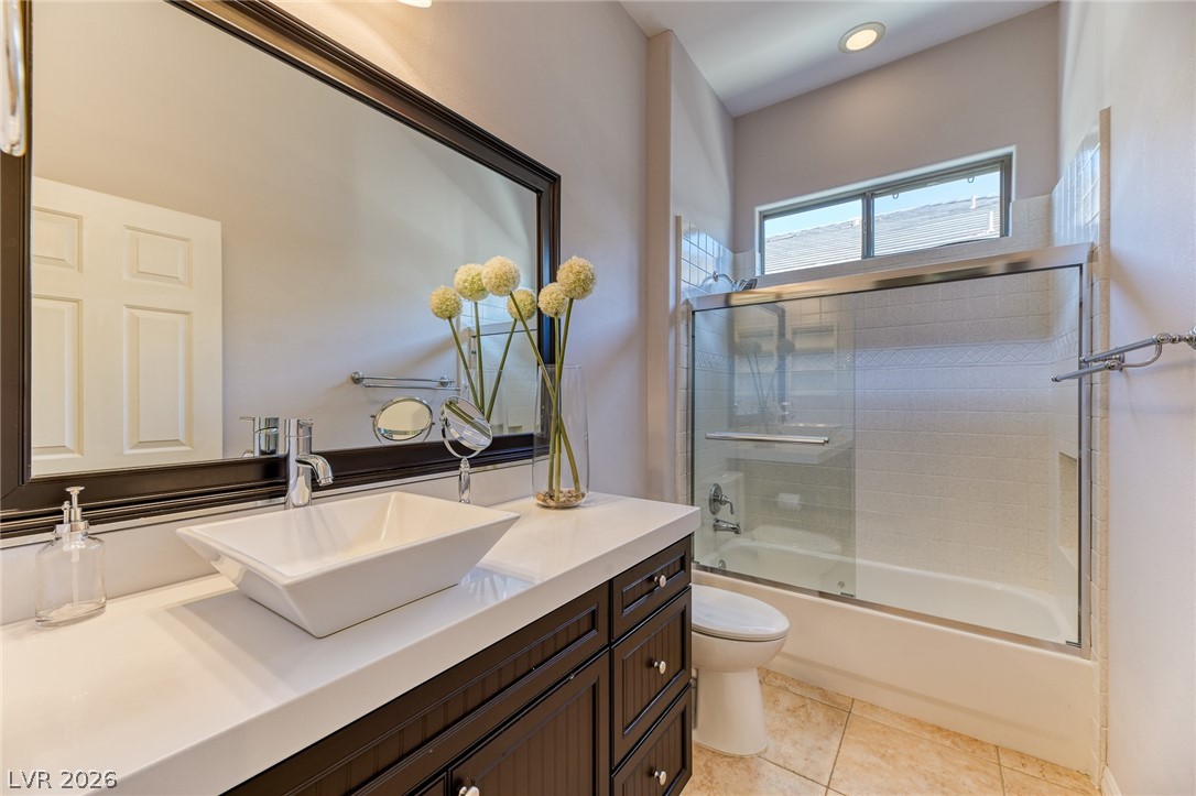 6 Weston Hills Road Henderson, NV 89052 - Photo 13 of 19 Bathroom #2