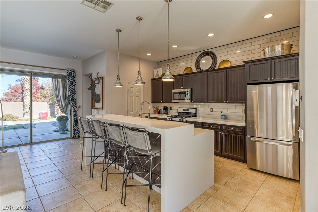 6 Weston Hills Road Henderson, NV 89052 - Photo 3 of 19