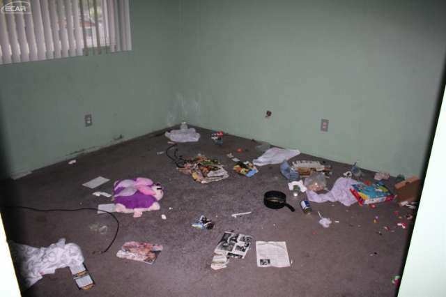 2730 East Pierson Road Flint, MI 48506 - Photo 13 of 16 21194711-12.JPG