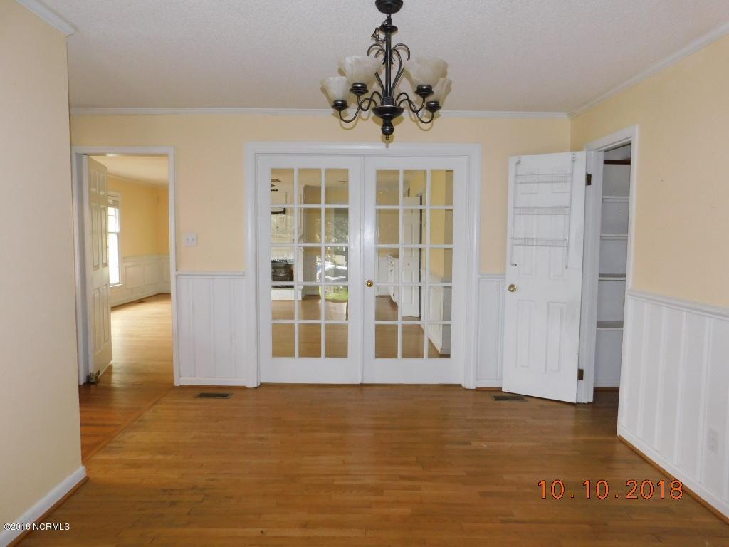 1037 Decatur Road Jacksonville, NC 28540 - Photo 5 of 30 DSCN0793