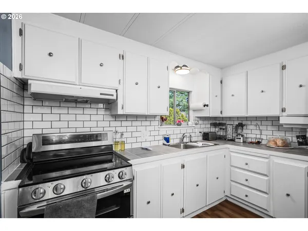 $89,900 | 1199 North Terry Street, Unit 259, Eugene, OR 97402