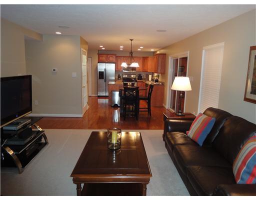 5003 Venice Road Pittsburgh, PA 15209 - Photo 4 of 18 Family Room. Family room with view of kitchen.