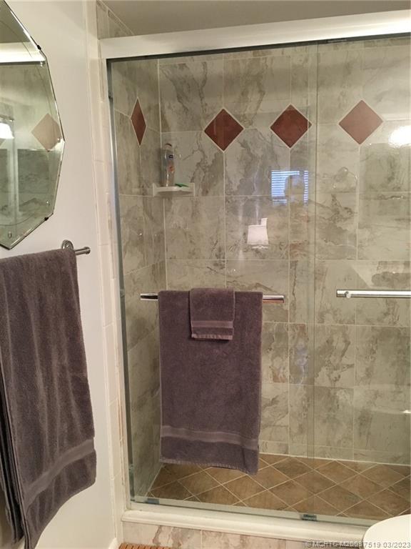 40 Northeast Plantation Road, Unit 403 Stuart, FL 34996 - Photo 6 of 35