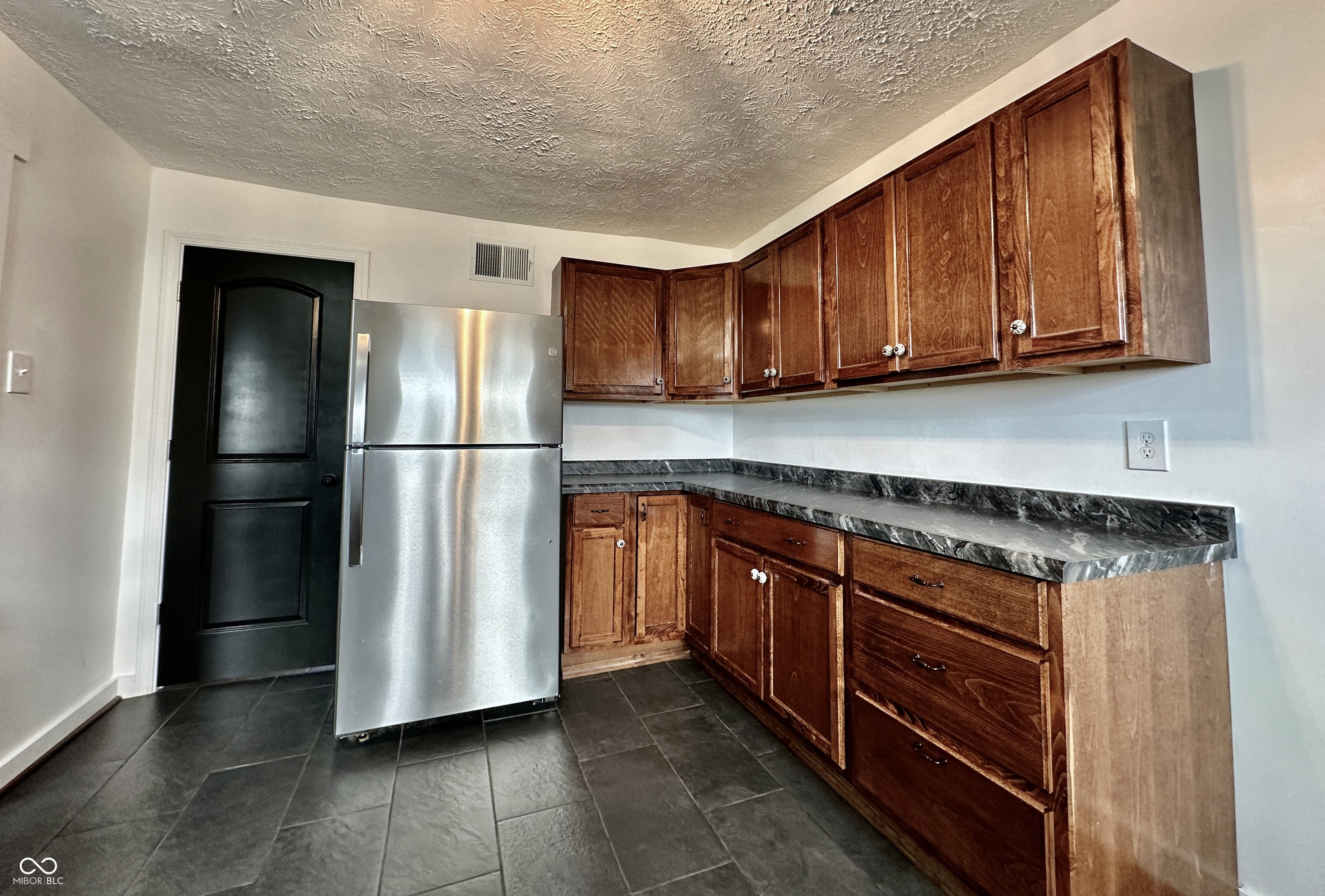 5719 Hickory Road Indianapolis, IN 46239 - Photo 27 of 51 Gallery Image 27