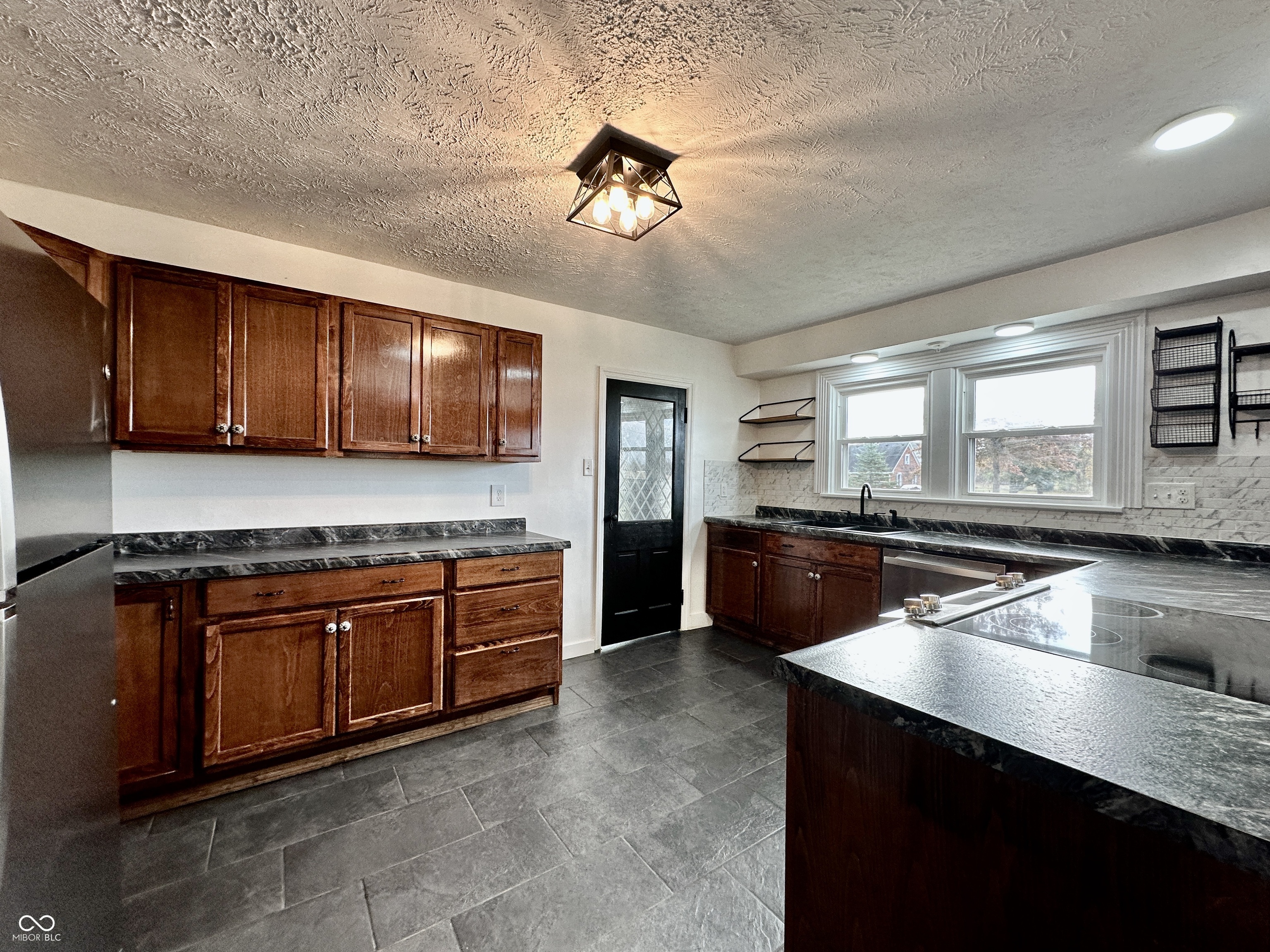 5719 Hickory Road Indianapolis, IN 46239 - Photo 28 of 51 Gallery Image 28