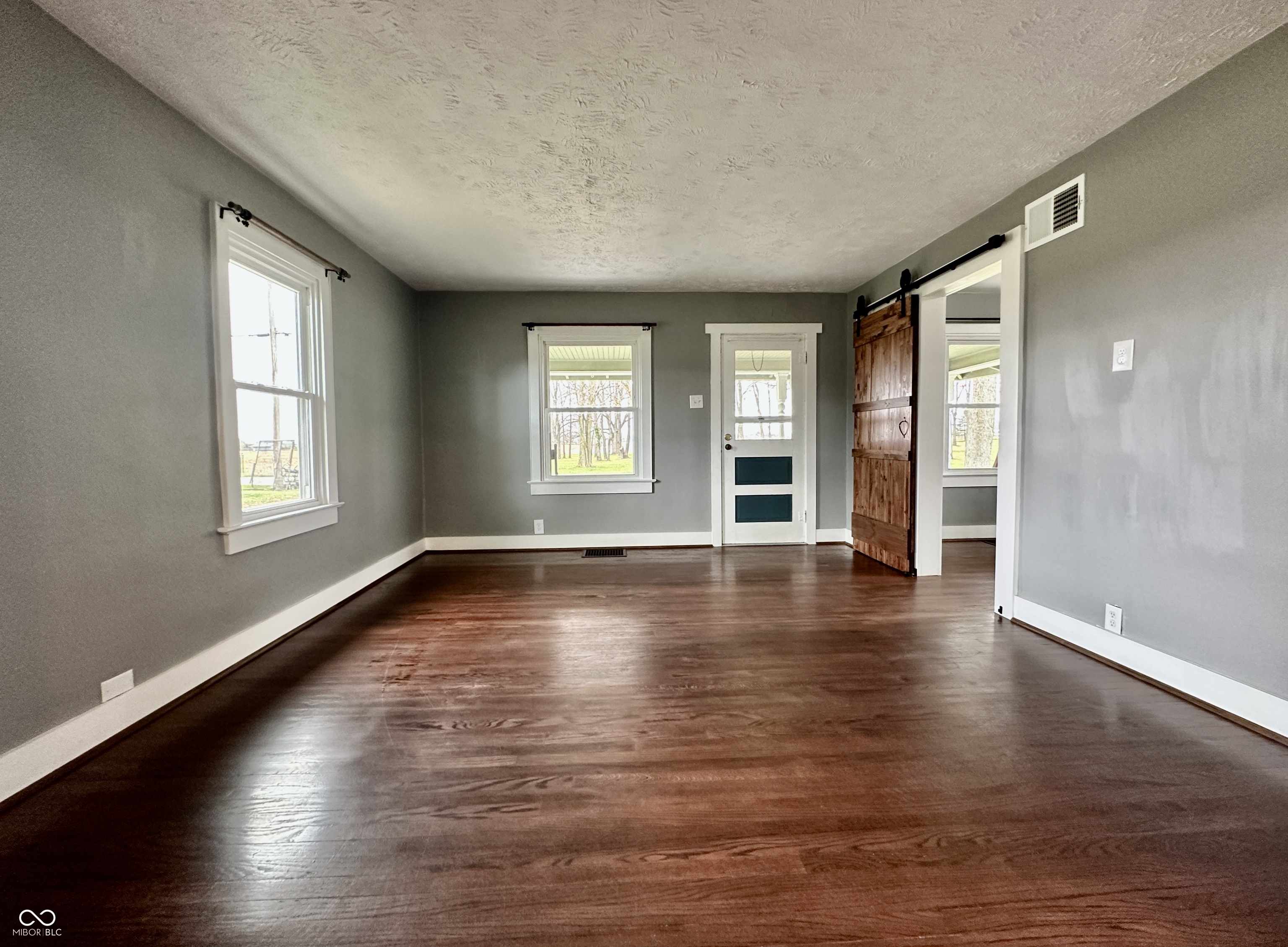 5719 Hickory Road Indianapolis, IN 46239 - Photo 31 of 51 Gallery Image 31