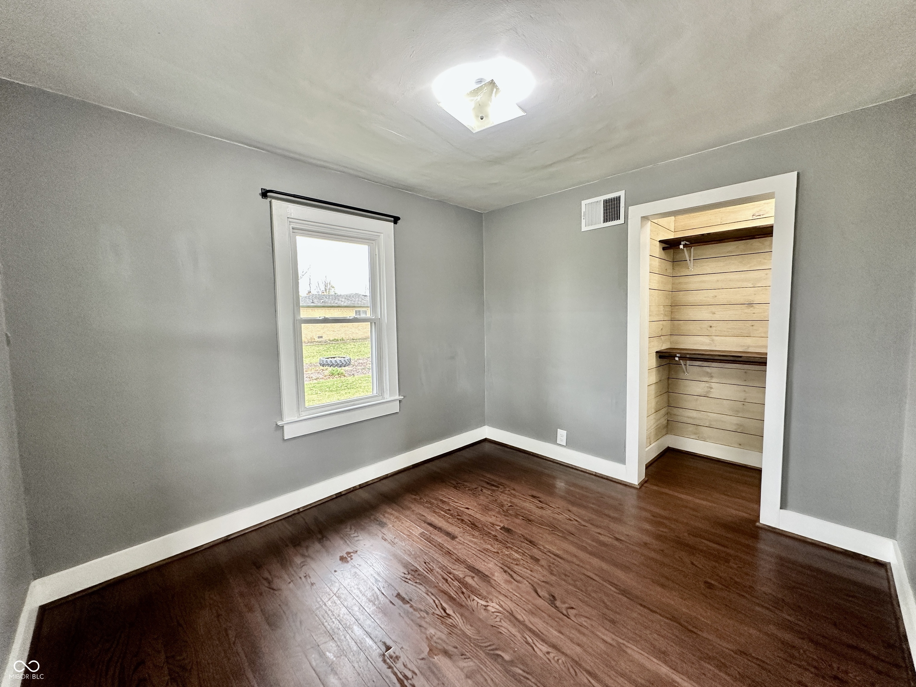 5719 Hickory Road Indianapolis, IN 46239 - Photo 34 of 51 Gallery Image 34