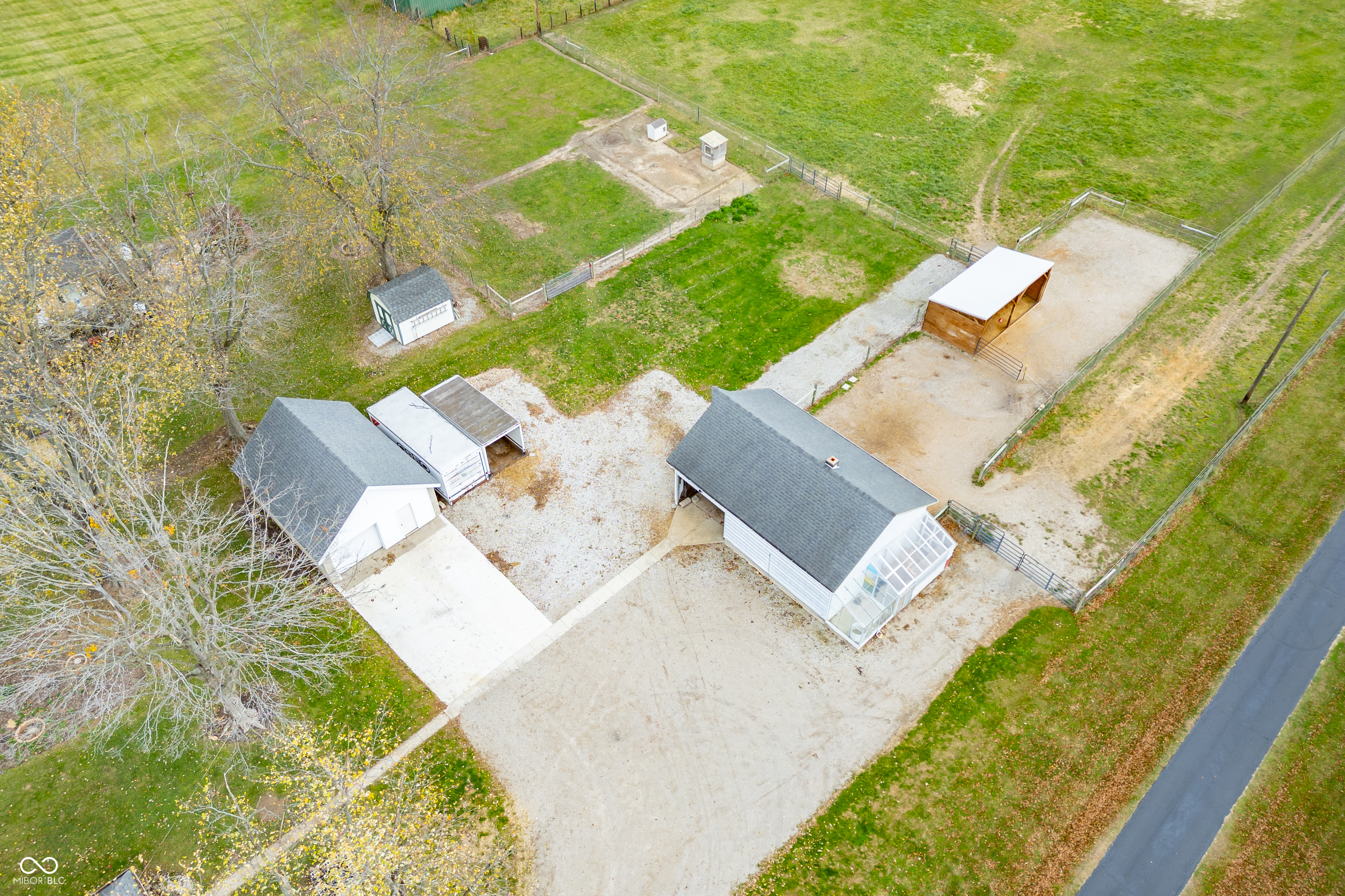 5719 Hickory Road Indianapolis, IN 46239 - Photo 5 of 51 Gallery Image 5