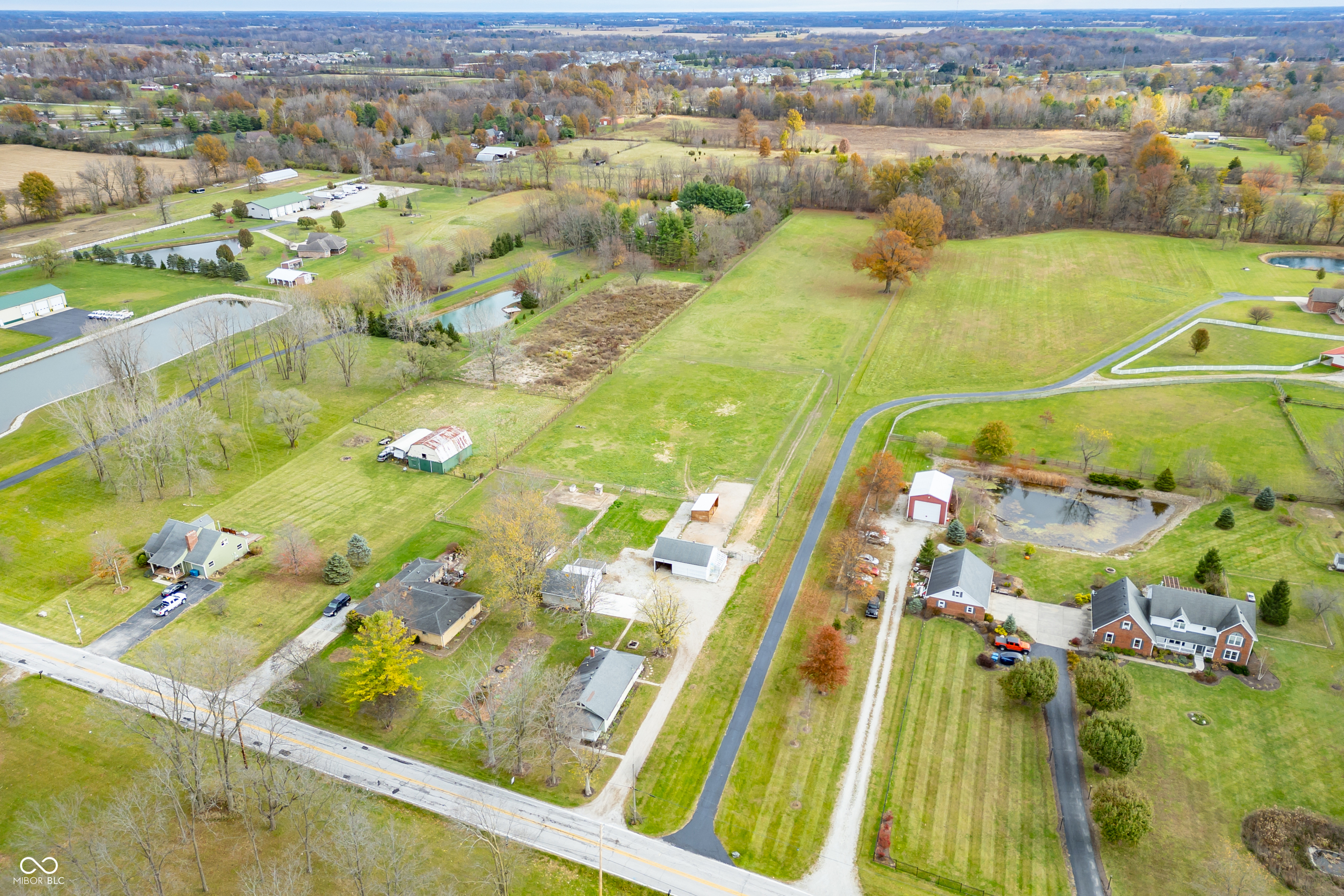 5719 Hickory Road Indianapolis, IN 46239 - Photo 10 of 51 Gallery Image 10