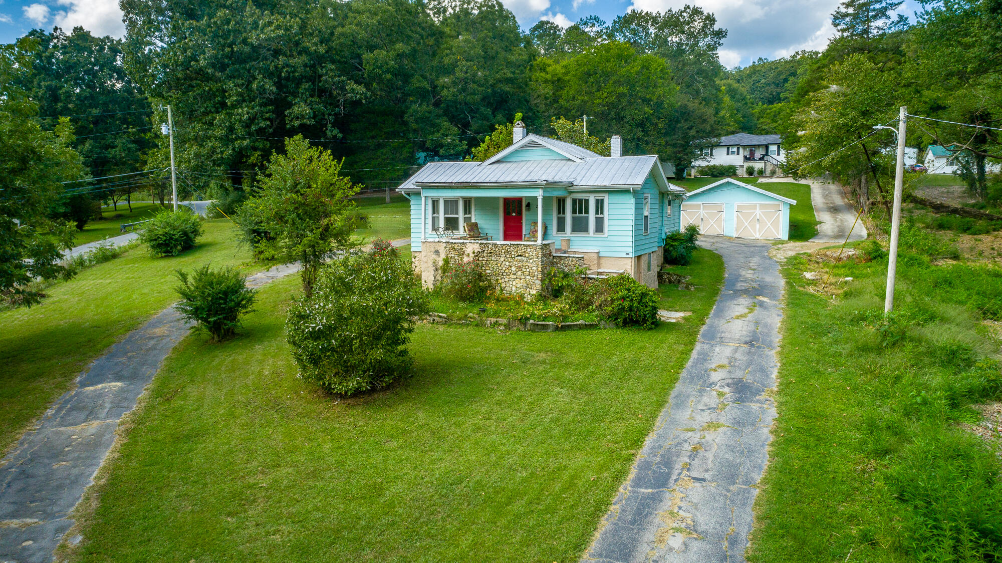 218 Post Oak Road Ringgold, GA 30736 - Photo 3 of 52 B4B9C729-C675-4B5D-8CC4-A15F11C2372B