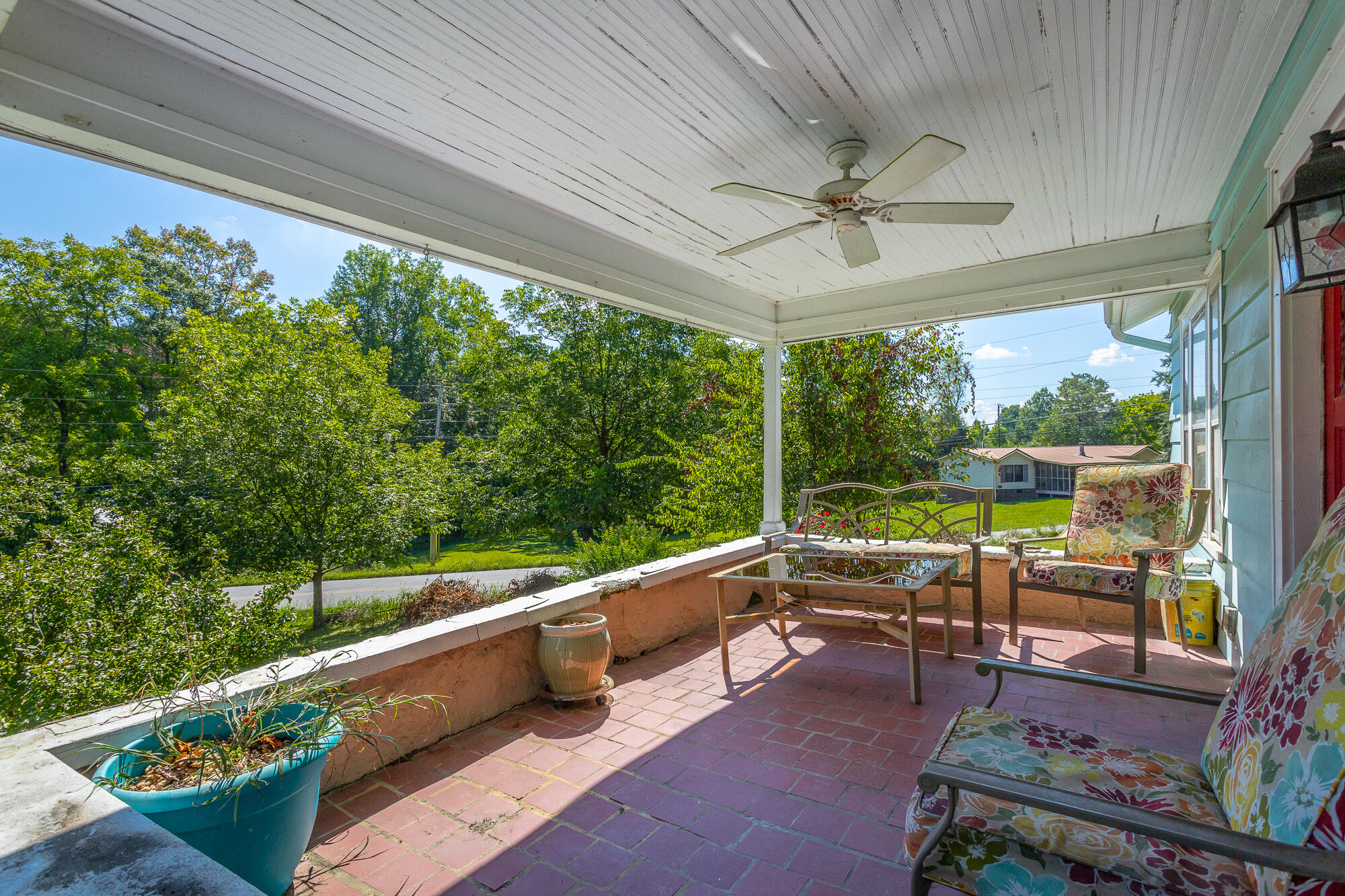218 Post Oak Road Ringgold, GA 30736 - Photo 9 of 52 BAED1231-4A39-47A0-B4D9-76017B484CD0