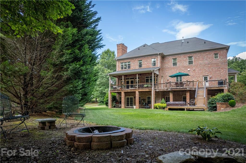 40 Portobello Road Arden, NC 28704 - Photo 2 of 48 Gallery Image 2