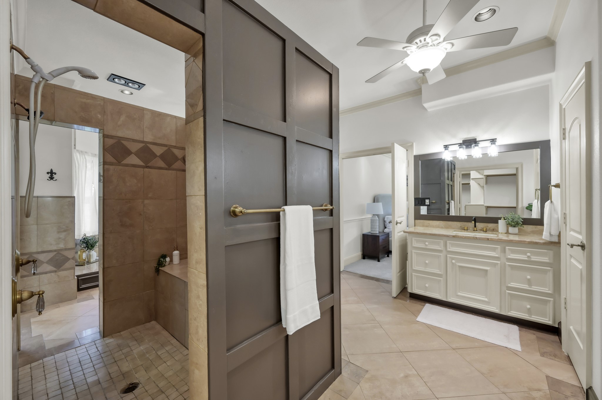 2401 Conastoga Court Conroe, TX 77384 - Photo 24 of 49