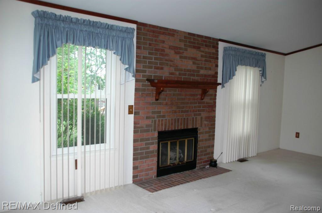 2171 Highsplint Drive Rochester, MI 48307 - Photo 11 of 28 6gr2.jpg