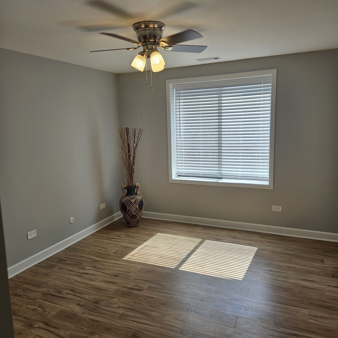 1717 West Crystal Lane, Unit 310 Mount Prospect, IL 60056 - Photo 24 of 32